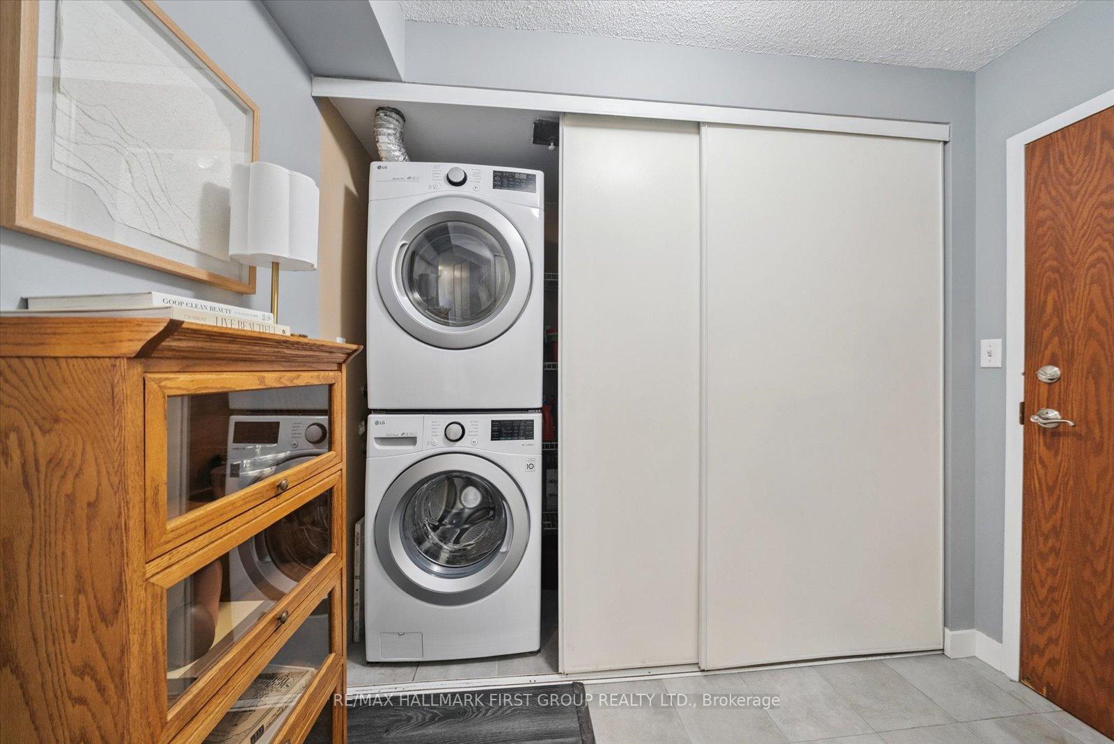 Photo 6 of Unit 204, 1625 Pickering Parkway, Pickering, Village East — HOMEH