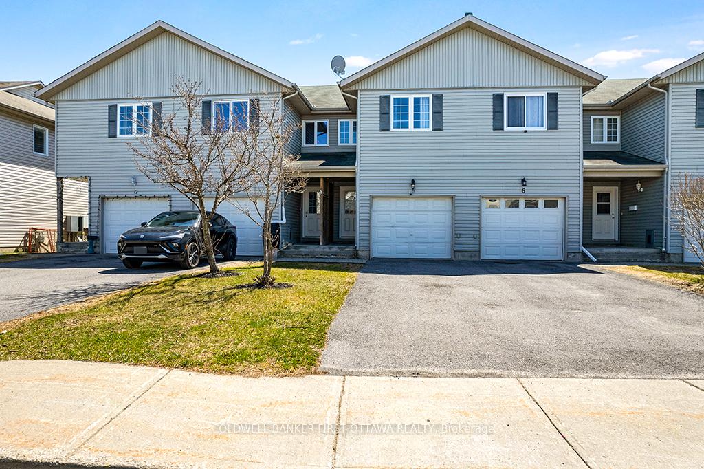 Photo 1 of 8 Johnston Street, Carleton Place — HOMEH