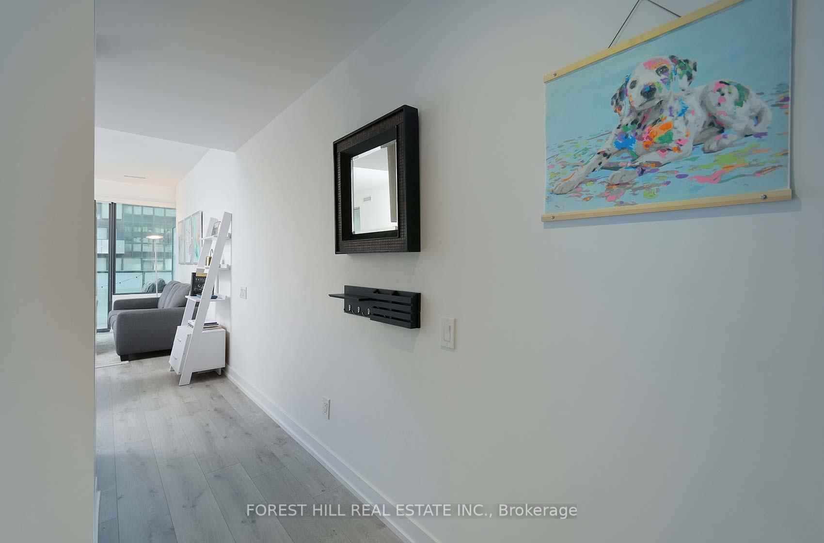 Photo 7 of Unit 711, 161 Roehampton Avenue, Toronto, Mount Pleasant West — HOMEH