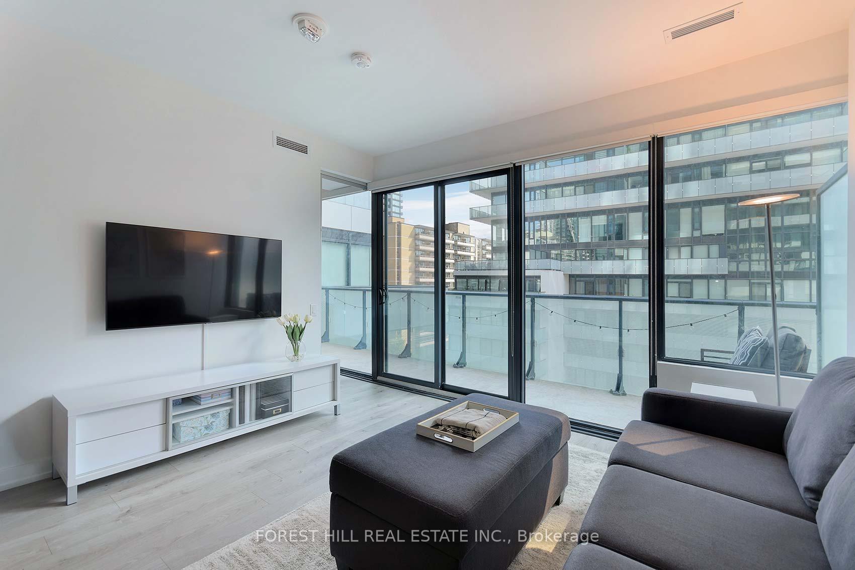 Photo 9 of Unit 711, 161 Roehampton Avenue, Toronto, Mount Pleasant West — HOMEH