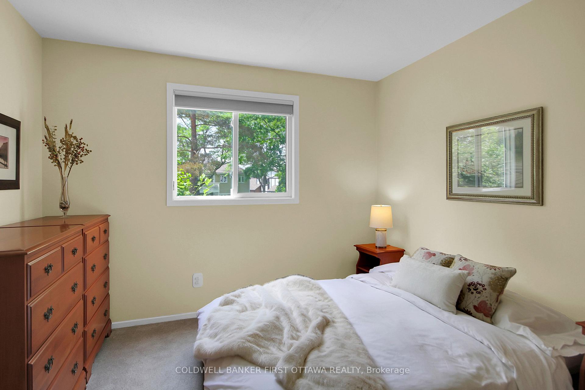 Photo 12 of 14A Stonehill Court, Ottawa, Kanata - Bridlewood — HOMEH