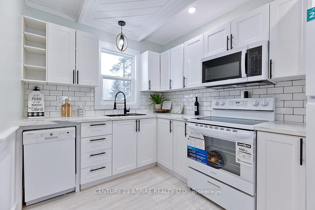 Photo 6 of 43 Glendale Avenue, Deep River — HOMEH