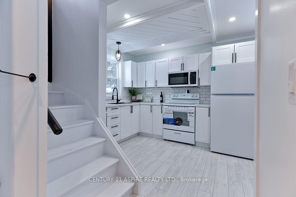 Photo 15 of 43 Glendale Avenue, Deep River — HOMEH