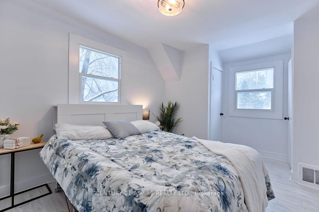 Photo 26 of 43 Glendale Avenue, Deep River — HOMEH