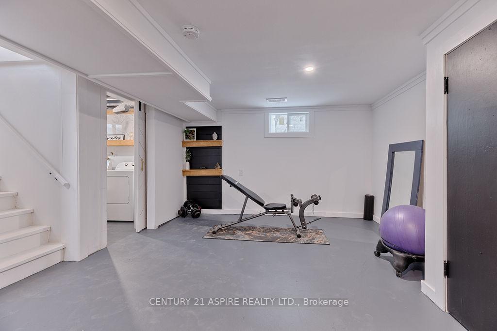Photo 32 of 43 Glendale Avenue, Deep River — HOMEH