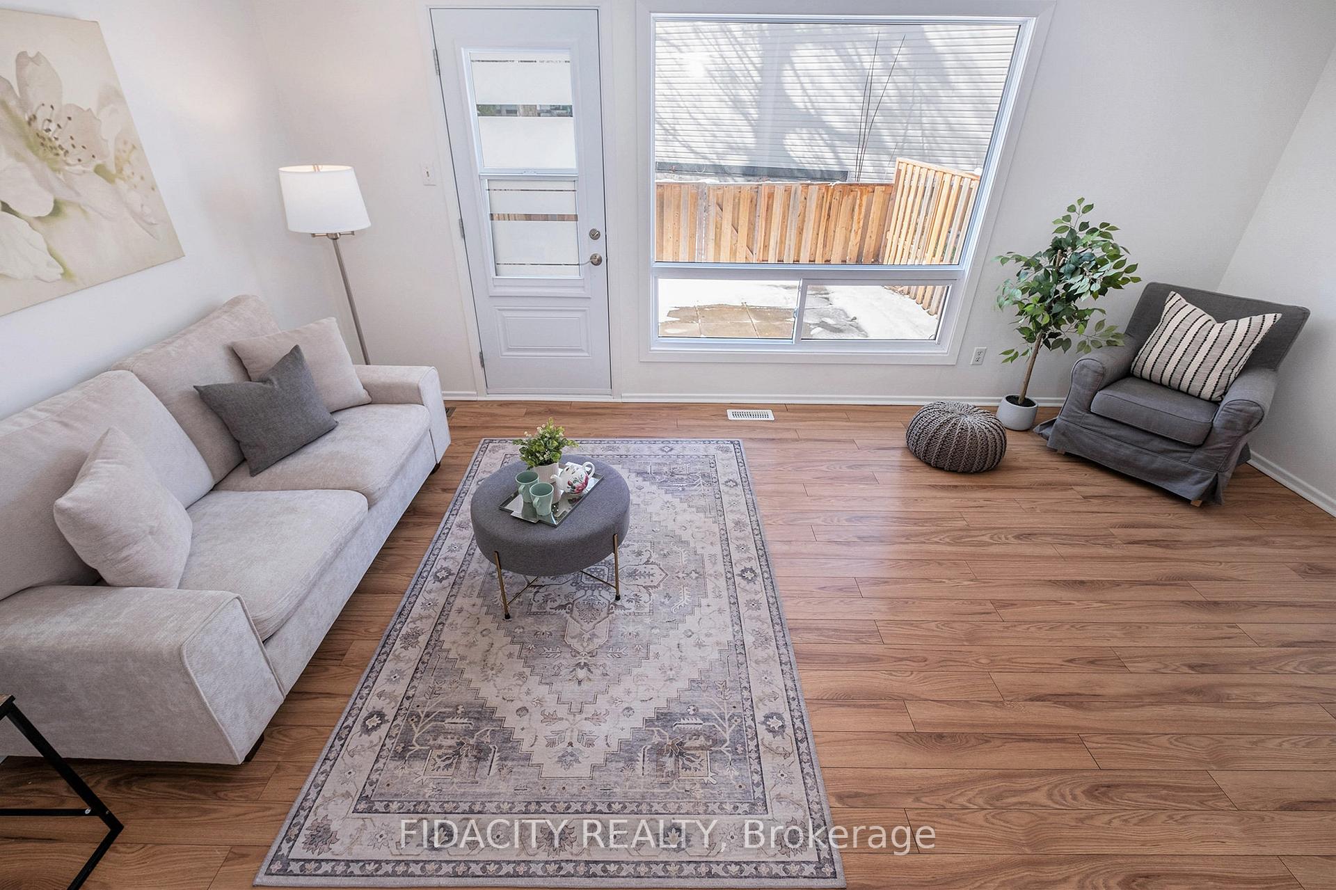 Photo 25 of 6851 Bilberry Drive, Ottawa, Convent Glen North — HOMEH