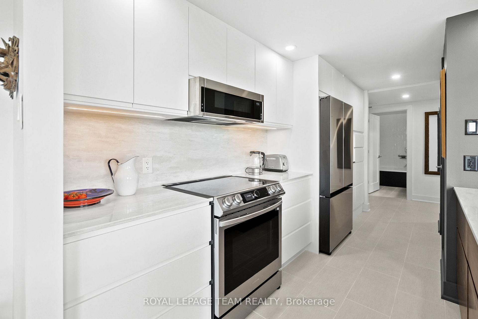 Photo 8 of Unit 406, 200 Lett Street, Ottawa, West Centre Town — HOMEH