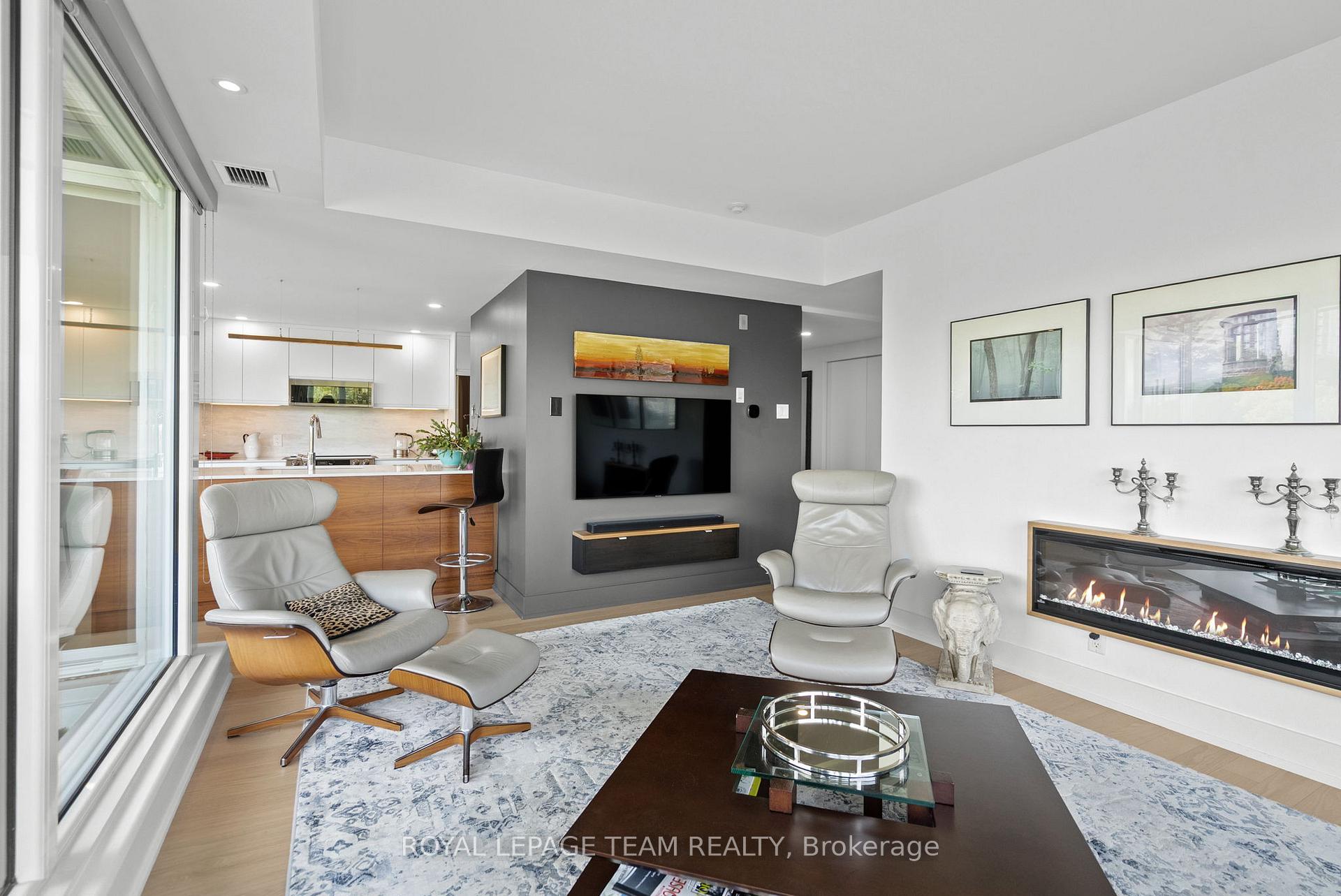 Photo 10 of Unit 406, 200 Lett Street, Ottawa, West Centre Town — HOMEH