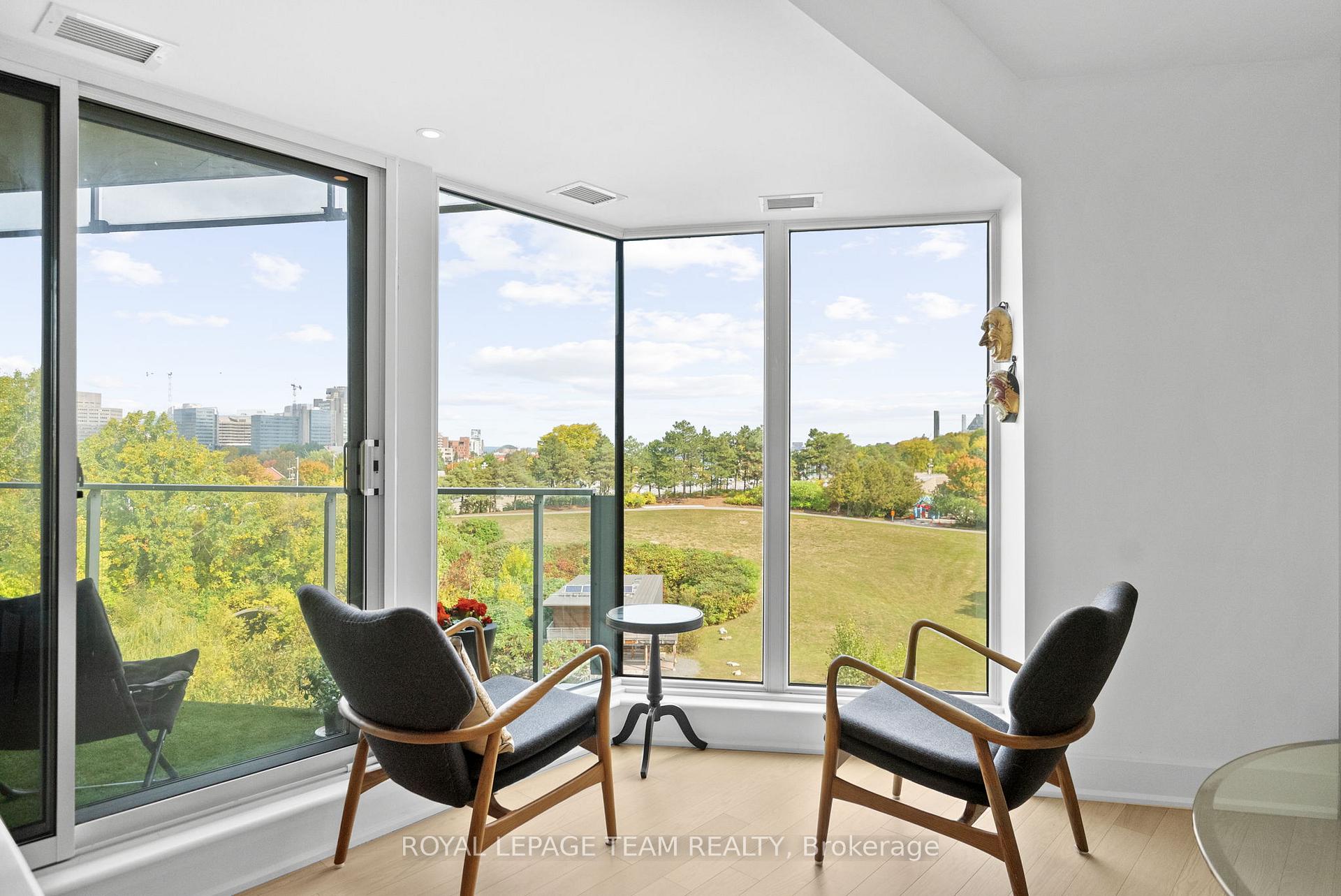 Photo 15 of Unit 406, 200 Lett Street, Ottawa, West Centre Town — HOMEH