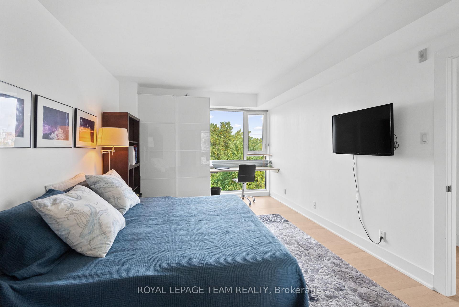 Photo 17 of Unit 406, 200 Lett Street, Ottawa, West Centre Town — HOMEH