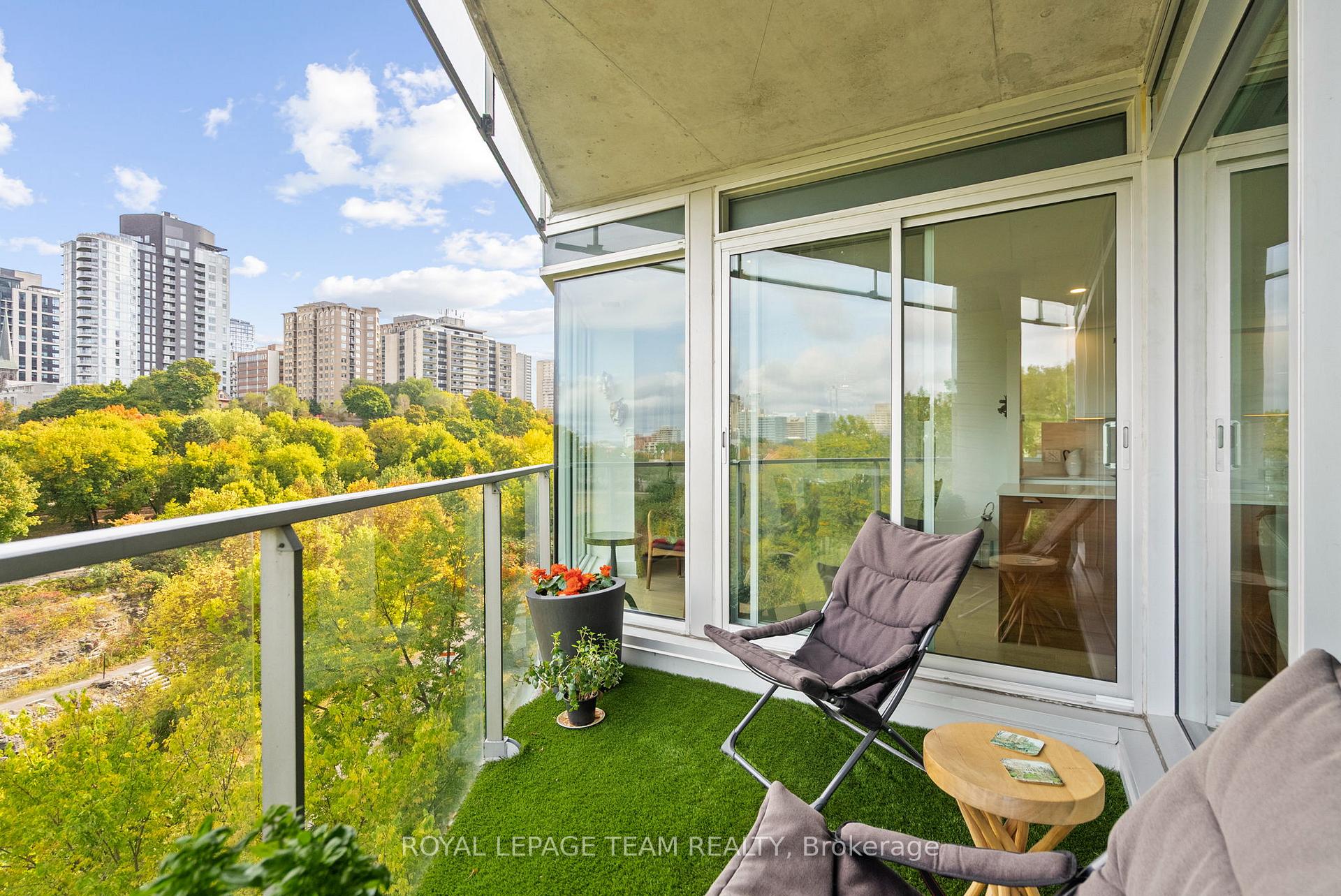 Photo 26 of Unit 406, 200 Lett Street, Ottawa, West Centre Town — HOMEH