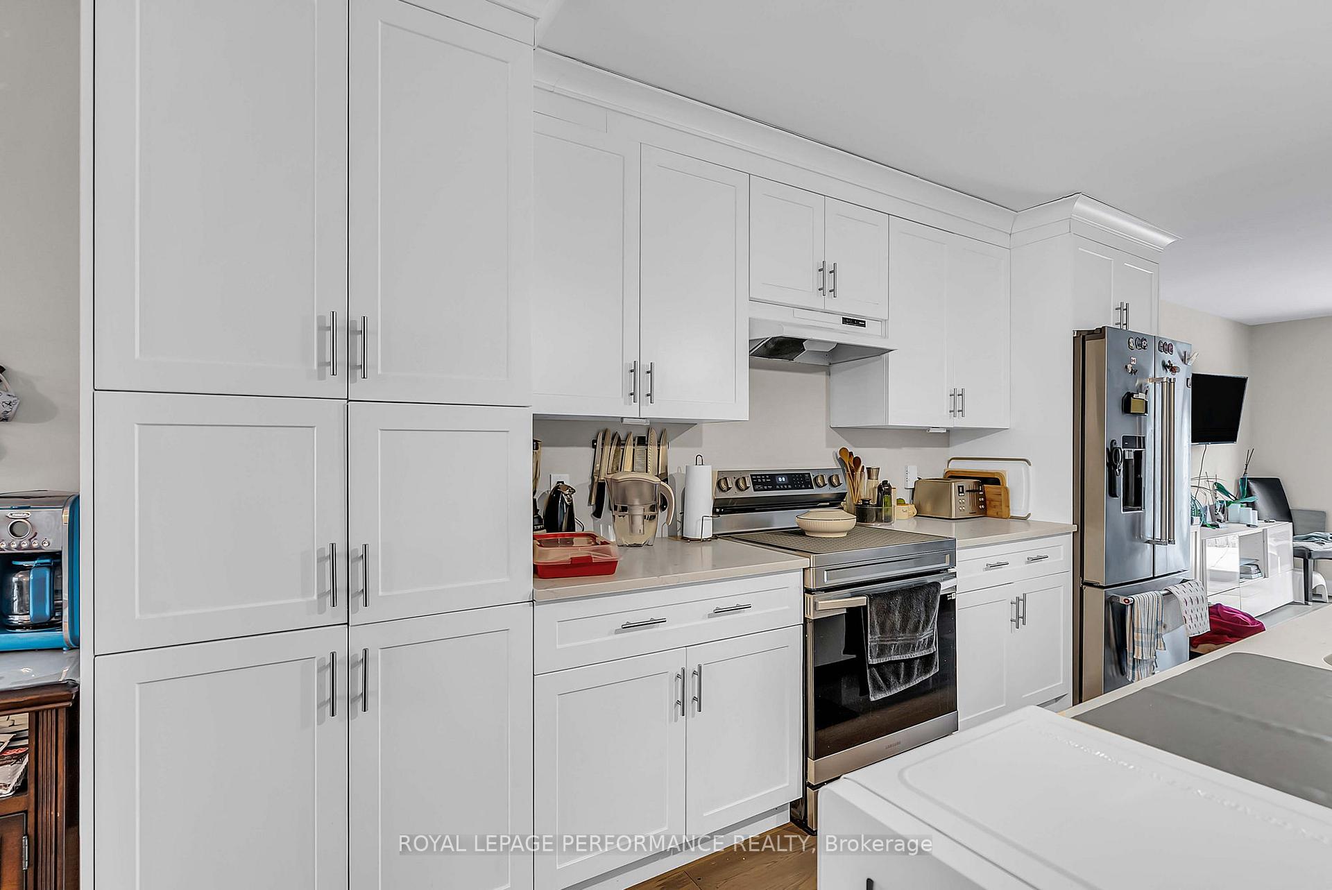 Photo 8 of 2307 Watson Crescent, Cornwall — HOMEH