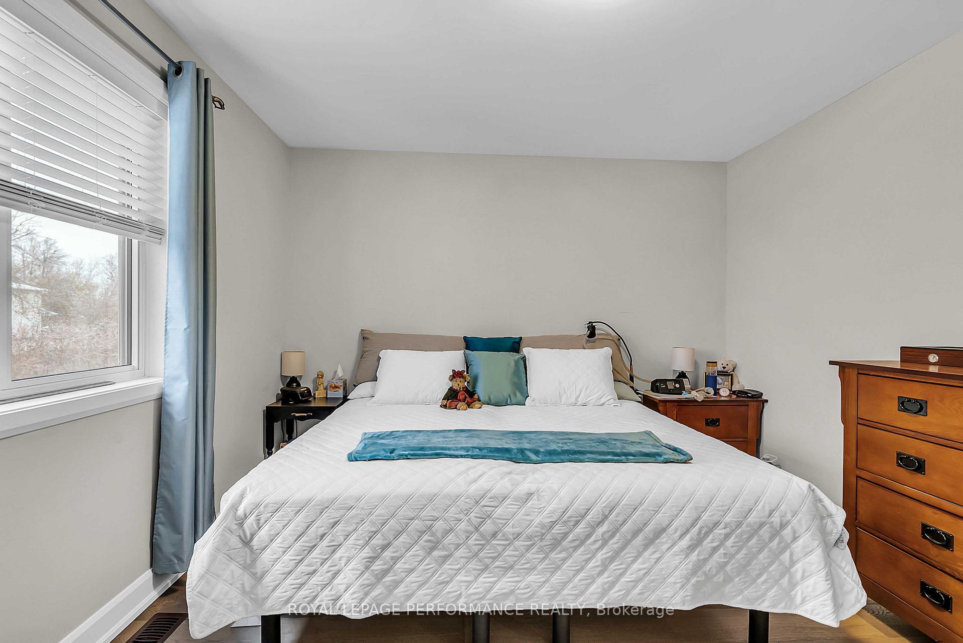 Photo 17 of 2307 Watson Crescent, Cornwall — HOMEH
