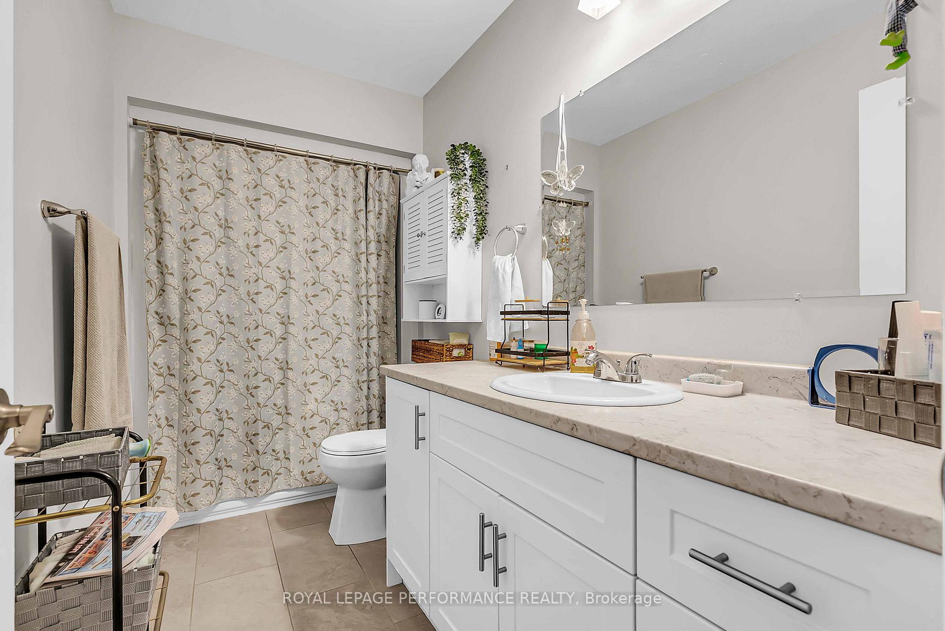 Photo 19 of 2307 Watson Crescent, Cornwall — HOMEH