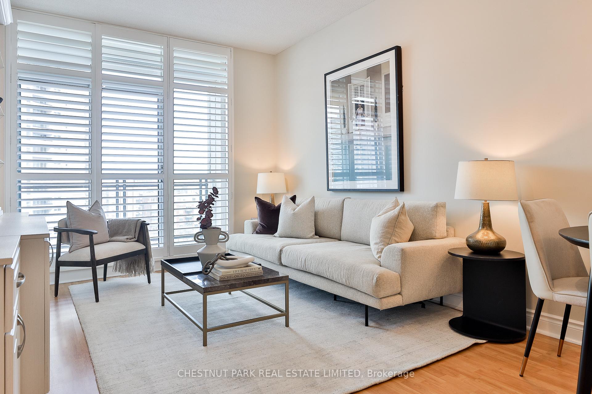 Photo 2 of Unit 1013, 319 Merton Street, Toronto, Mount Pleasant West — HOMEH