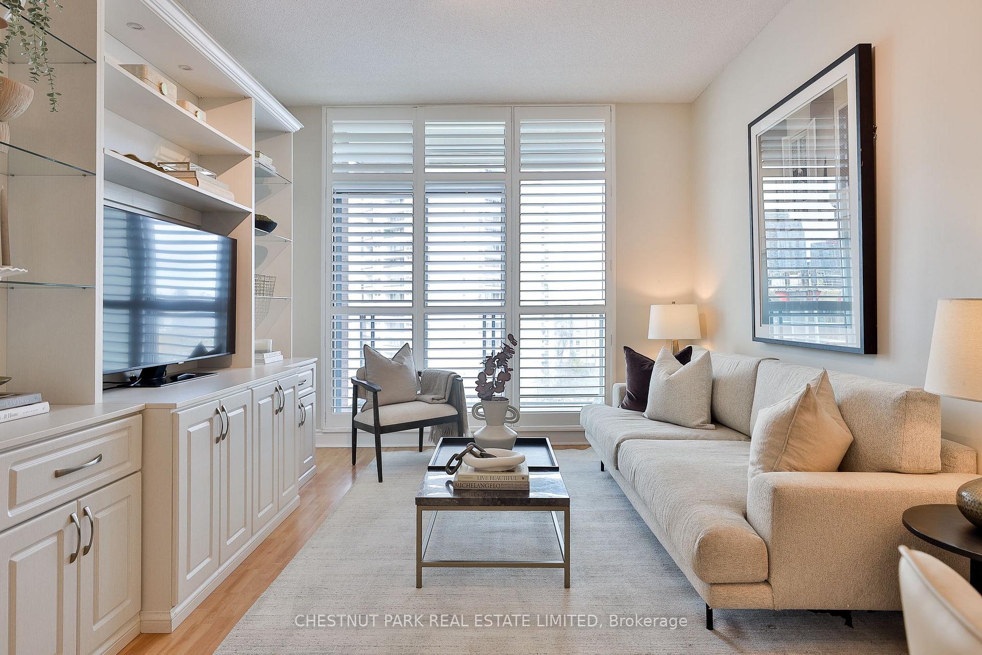 Photo 4 of Unit 1013, 319 Merton Street, Toronto, Mount Pleasant West — HOMEH