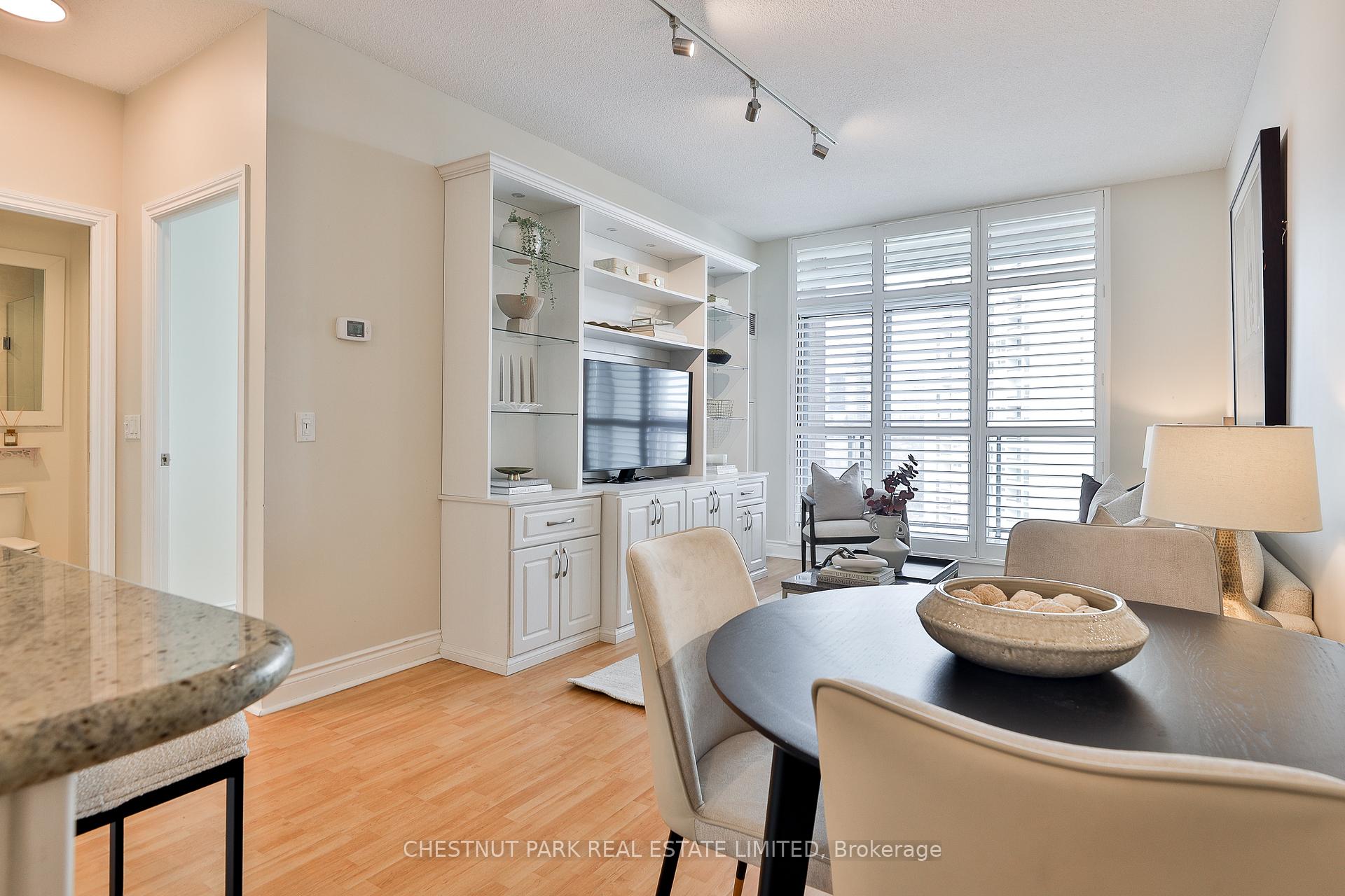 Photo 13 of Unit 1013, 319 Merton Street, Toronto, Mount Pleasant West — HOMEH