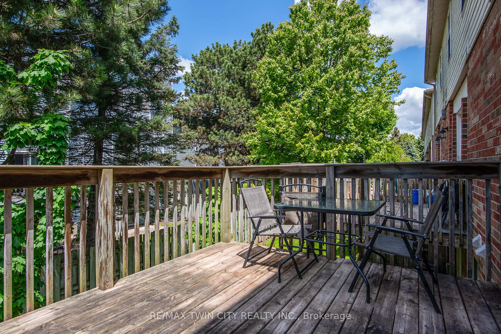 Photo 6 of Unit 8, 400 Wilson Avenue, Kitchener — HOMEH