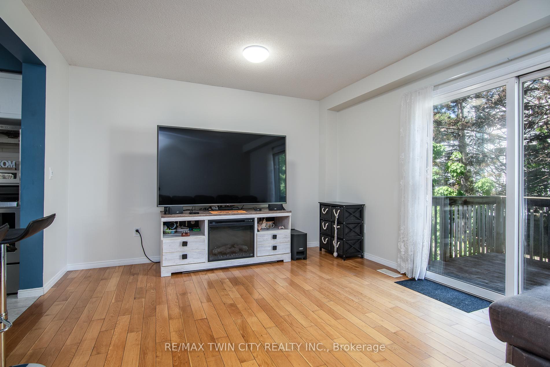 Photo 15 of Unit 8, 400 Wilson Avenue, Kitchener — HOMEH
