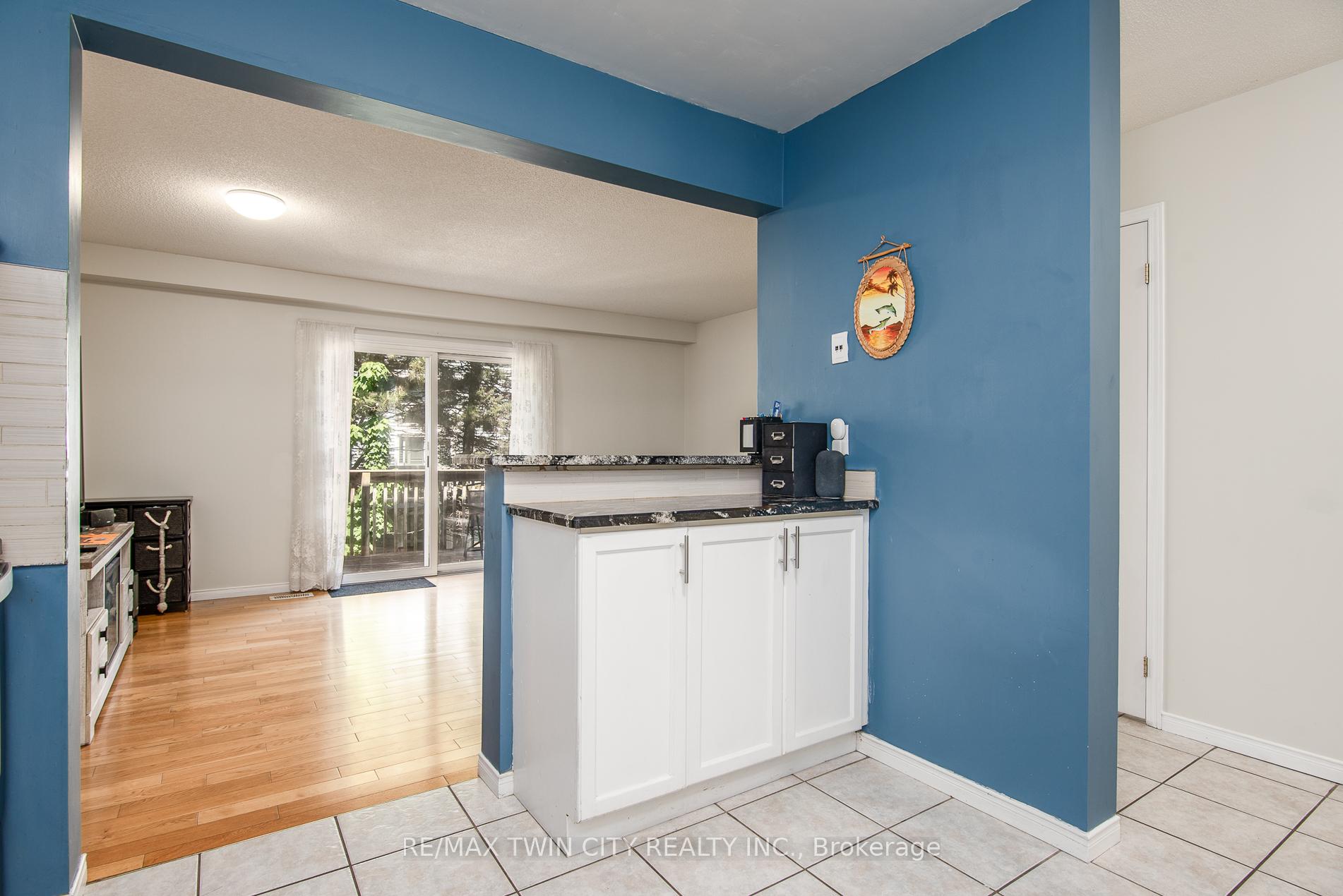 Photo 23 of Unit 8, 400 Wilson Avenue, Kitchener — HOMEH