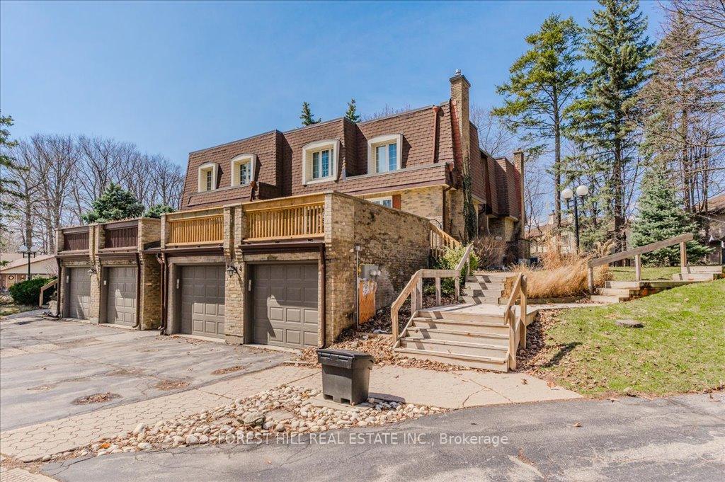Photo 2 of Unit 3, 250 Kingswood Drive, Kitchener — HOMEH