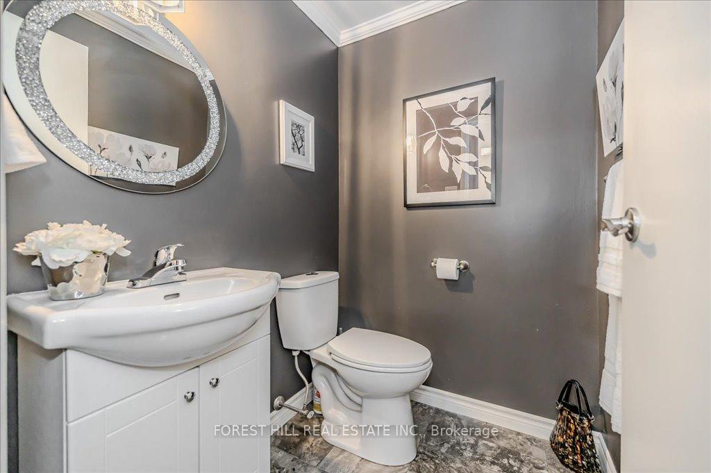 Photo 15 of Unit 3, 250 Kingswood Drive, Kitchener — HOMEH