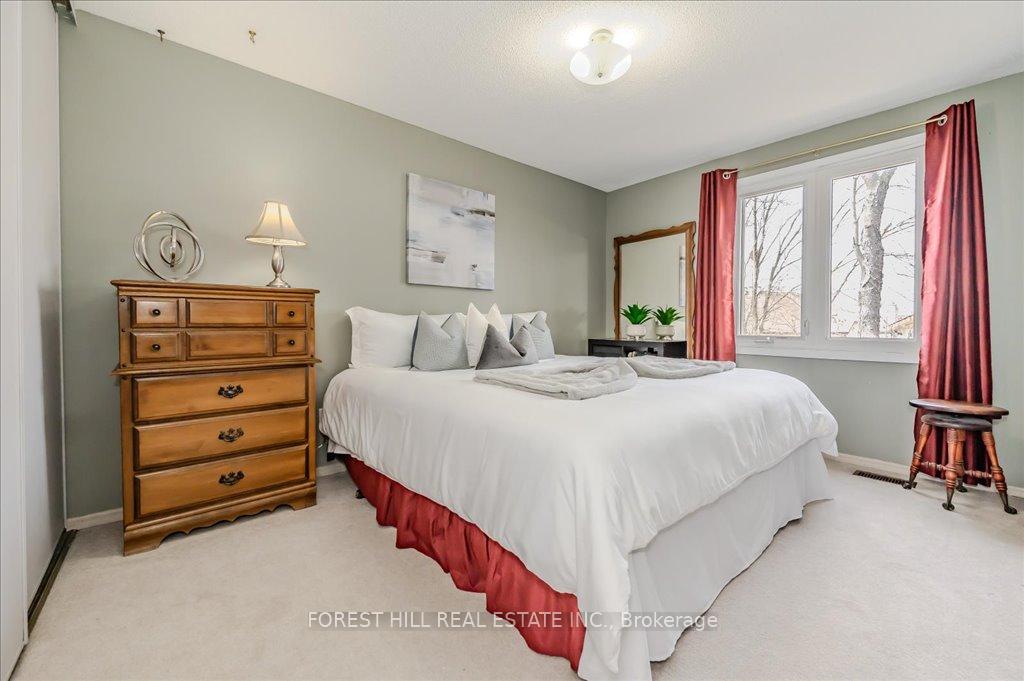Photo 17 of Unit 3, 250 Kingswood Drive, Kitchener — HOMEH