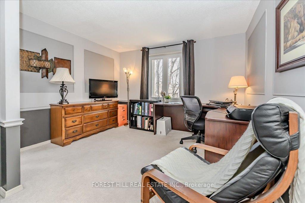 Photo 23 of Unit 3, 250 Kingswood Drive, Kitchener — HOMEH