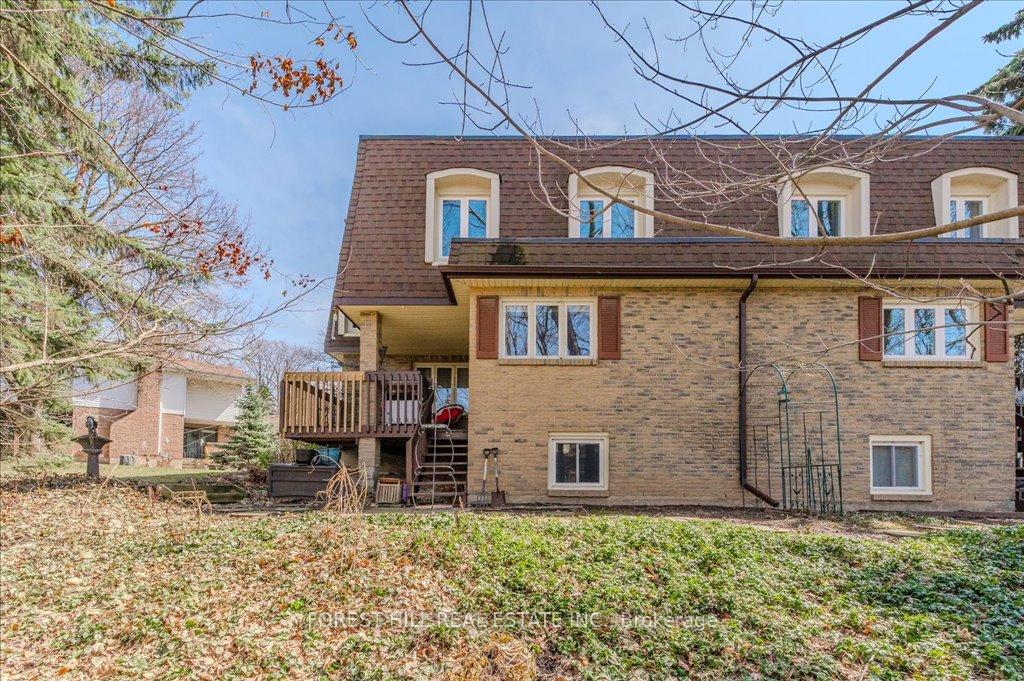Photo 35 of Unit 3, 250 Kingswood Drive, Kitchener — HOMEH