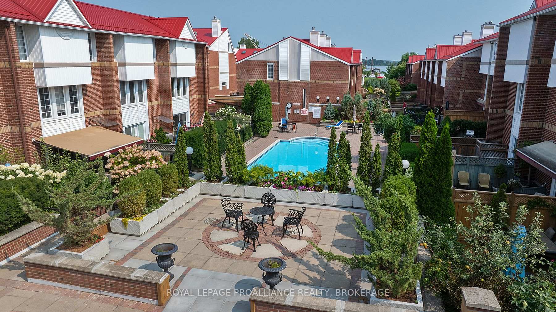 Photo 26 of Unit 55, 1 Place D'Armes, Kingston, East of Sir John A. Blvd — HOMEH