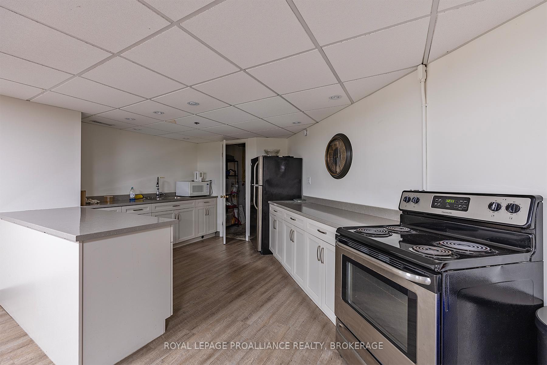 Photo 47 of Unit 55, 1 Place D'Armes, Kingston, East of Sir John A. Blvd — HOMEH