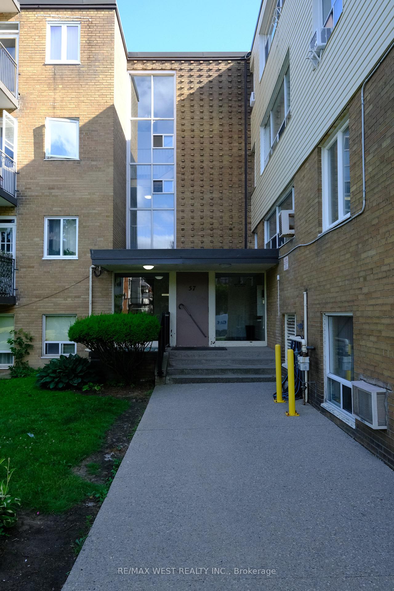Photo 1 of Unit 302, 57 Neptune Drive, Toronto, Englemount-Lawrence — HOMEH