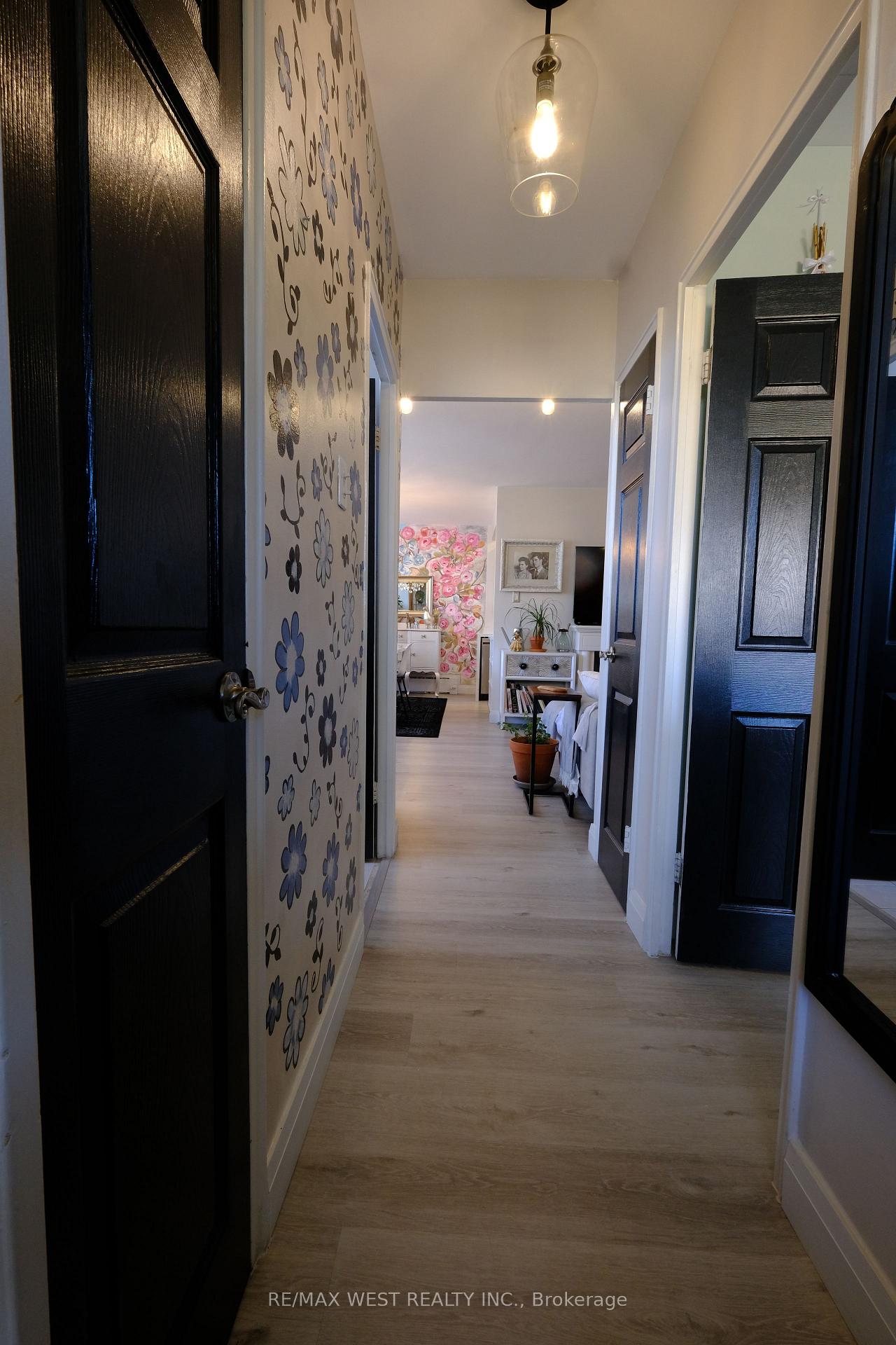 Photo 32 of Unit 302, 57 Neptune Drive, Toronto, Englemount-Lawrence — HOMEH