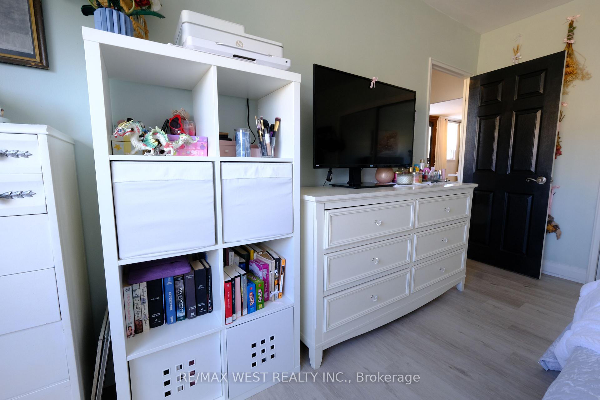 Photo 35 of Unit 302, 57 Neptune Drive, Toronto, Englemount-Lawrence — HOMEH
