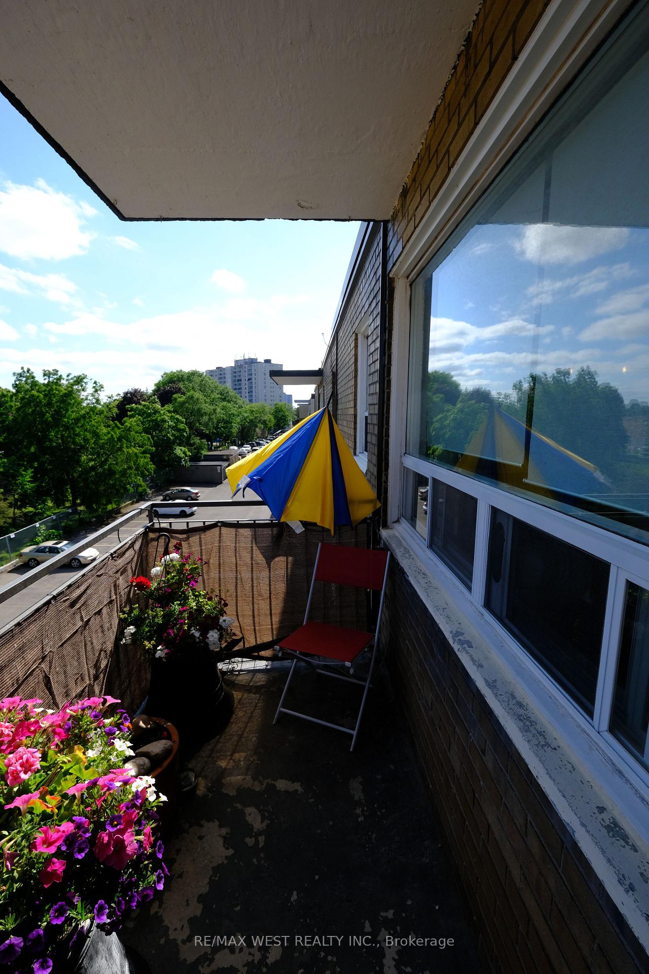 Photo 41 of Unit 302, 57 Neptune Drive, Toronto, Englemount-Lawrence — HOMEH
