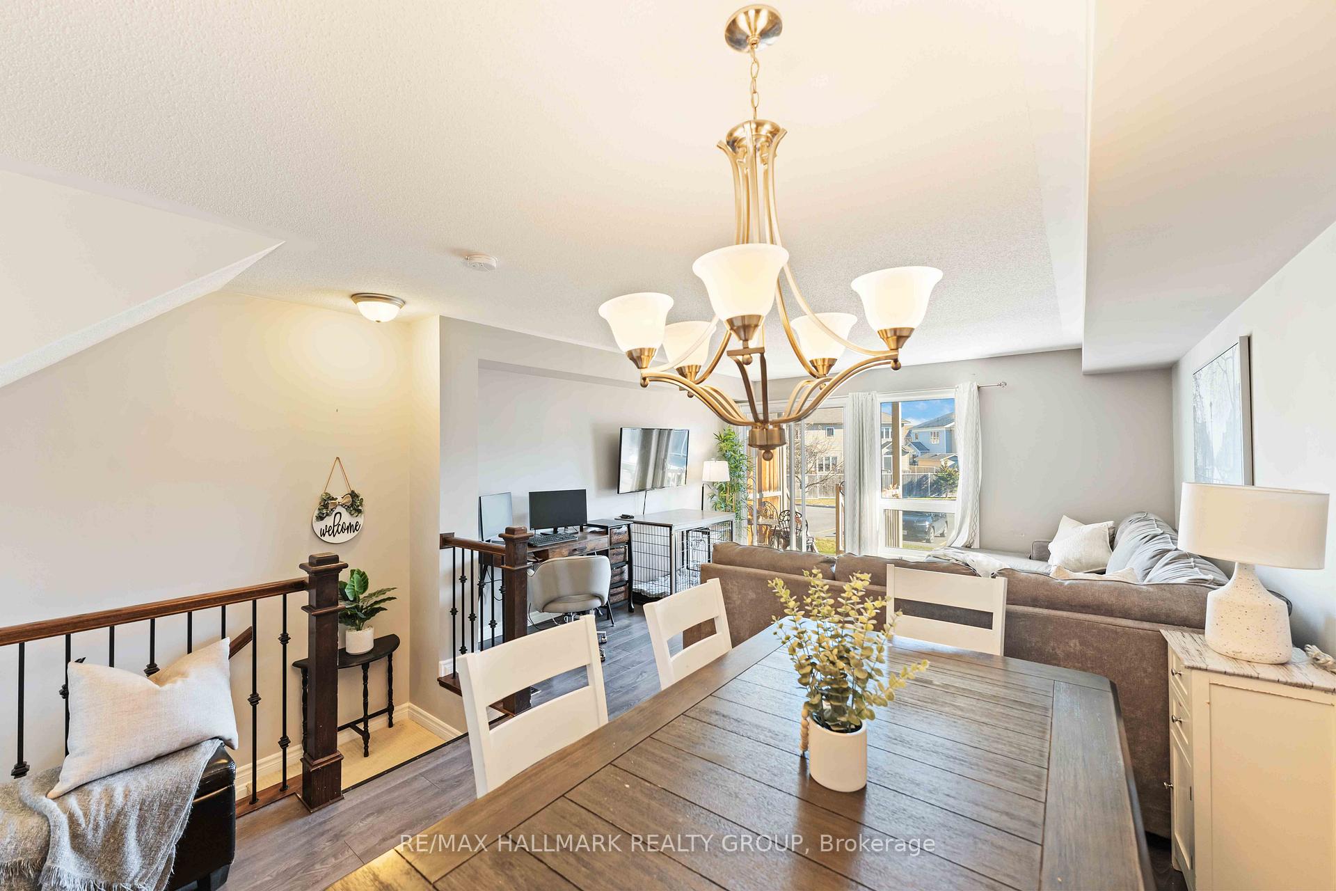 Photo 8 of 792 Lakeridge Drive, Ottawa, Avalon East — HOMEH