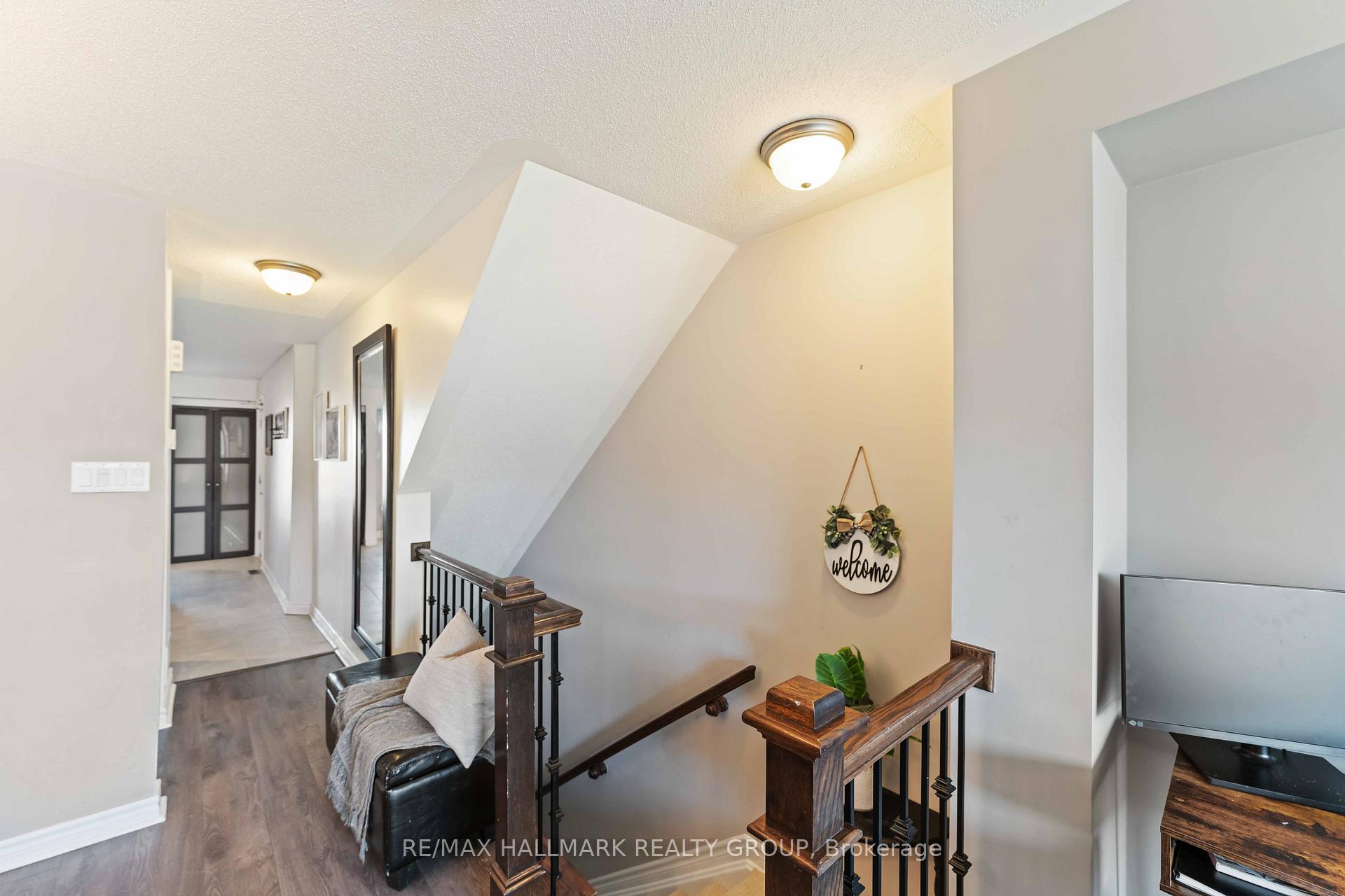 Photo 10 of 792 Lakeridge Drive, Ottawa, Avalon East — HOMEH