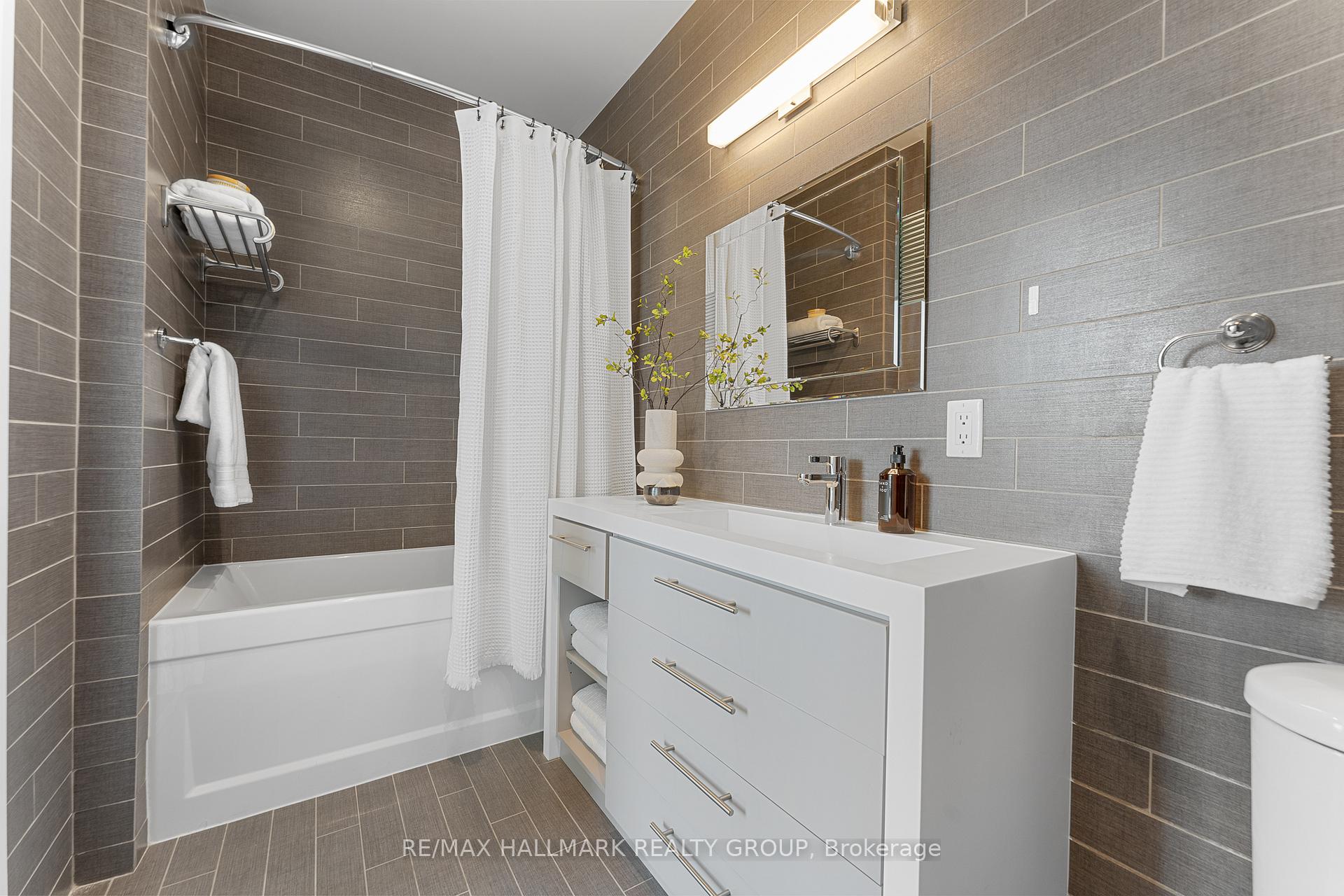 Photo 73 of Unit 2001, 428 Sparks Street, Ottawa, Ottawa Centre — HOMEH
