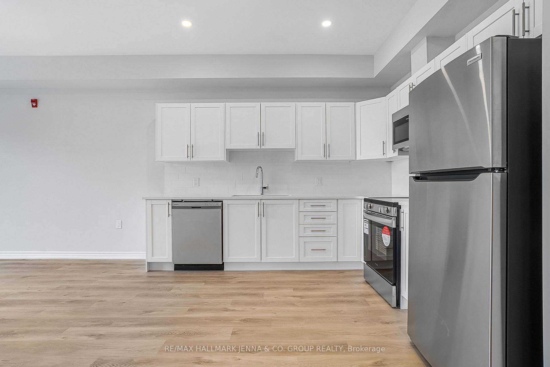 Photo 5 of Unit 510, 397 Codds Road, Ottawa, CFB Rockcliffe and Area — HOMEH