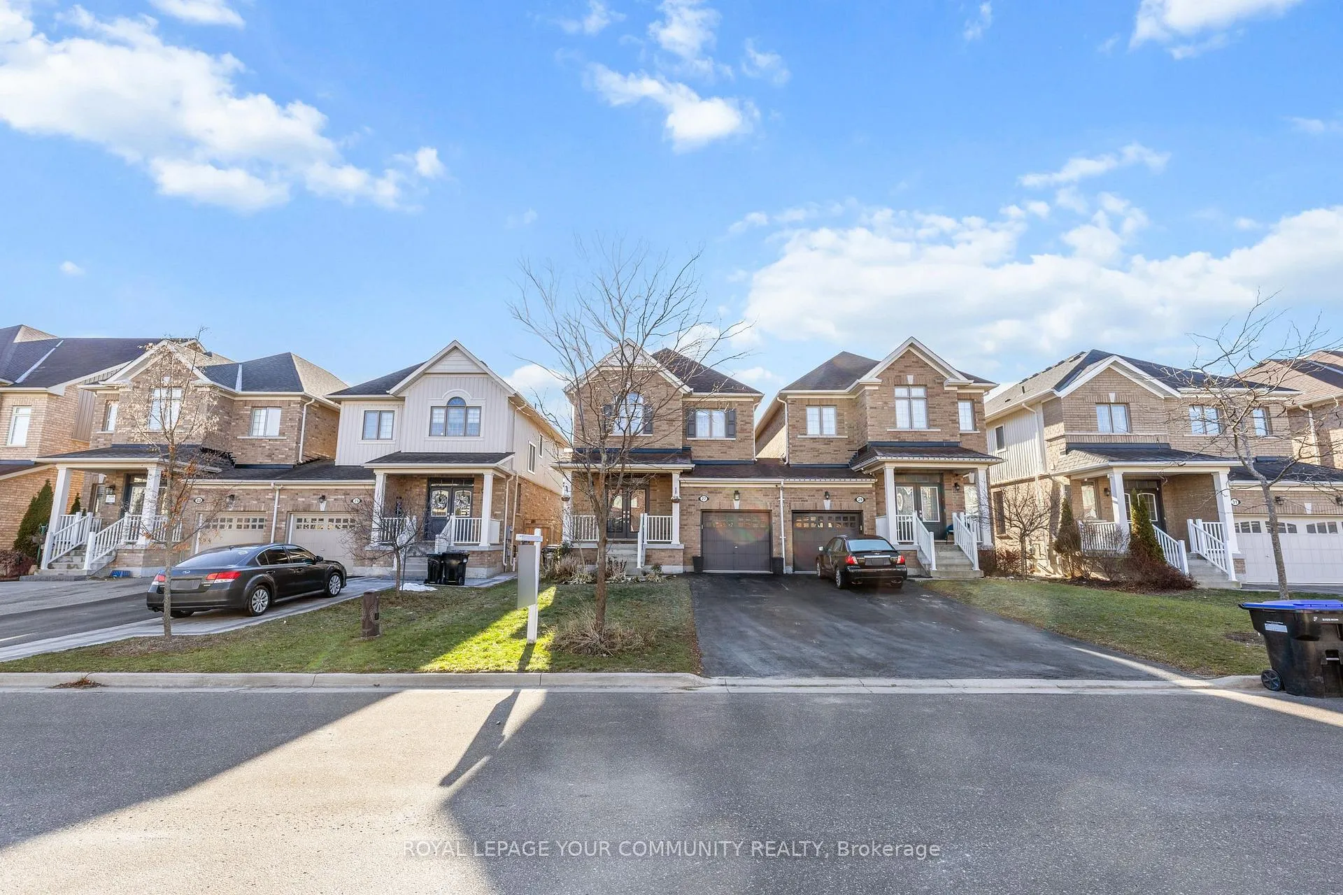 Photo 2 of 27 McCabe Lane, New Tecumseth, Tottenham — HOMEH