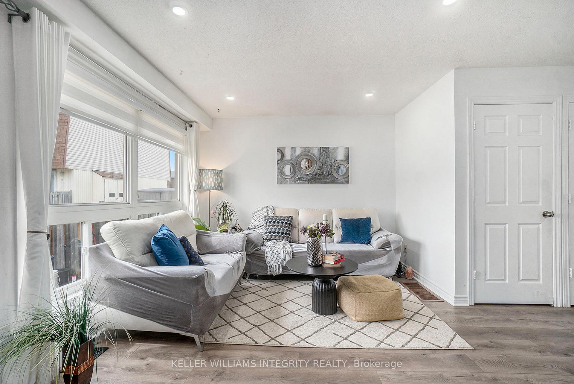 Photo 9 of Unit A, 85 Seyton Drive, Ottawa, Westcliffe Estates — HOMEH
