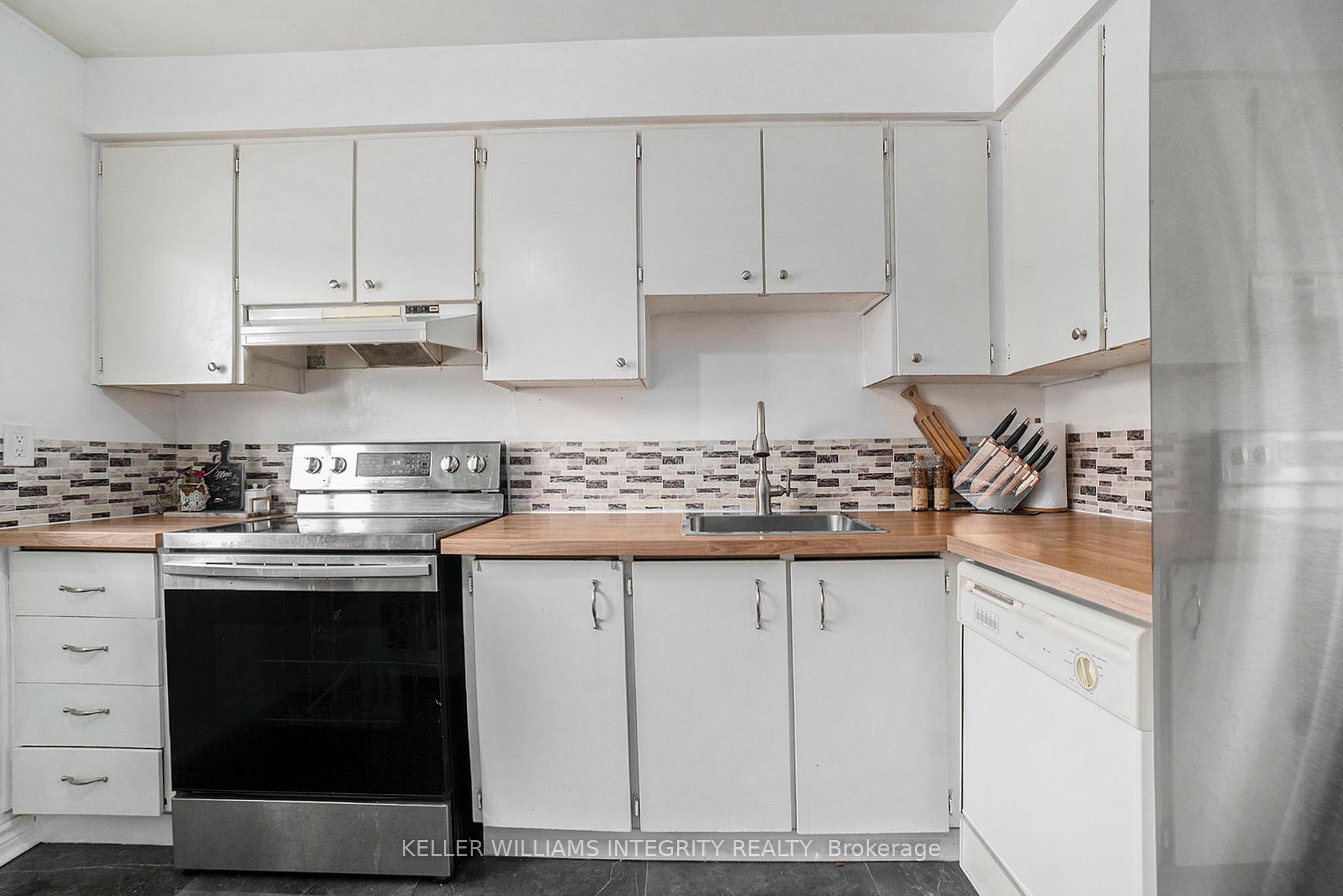 Photo 14 of Unit A, 85 Seyton Drive, Ottawa, Westcliffe Estates — HOMEH