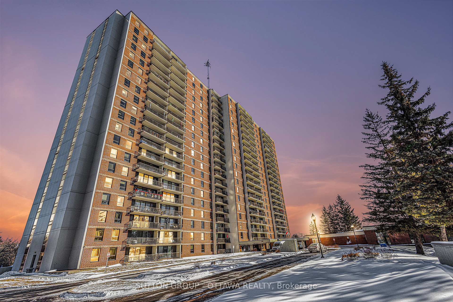 Photo 1 of Unit 601, 665 Bathgate Drive, Ottawa, Carson Meadows — HOMEH