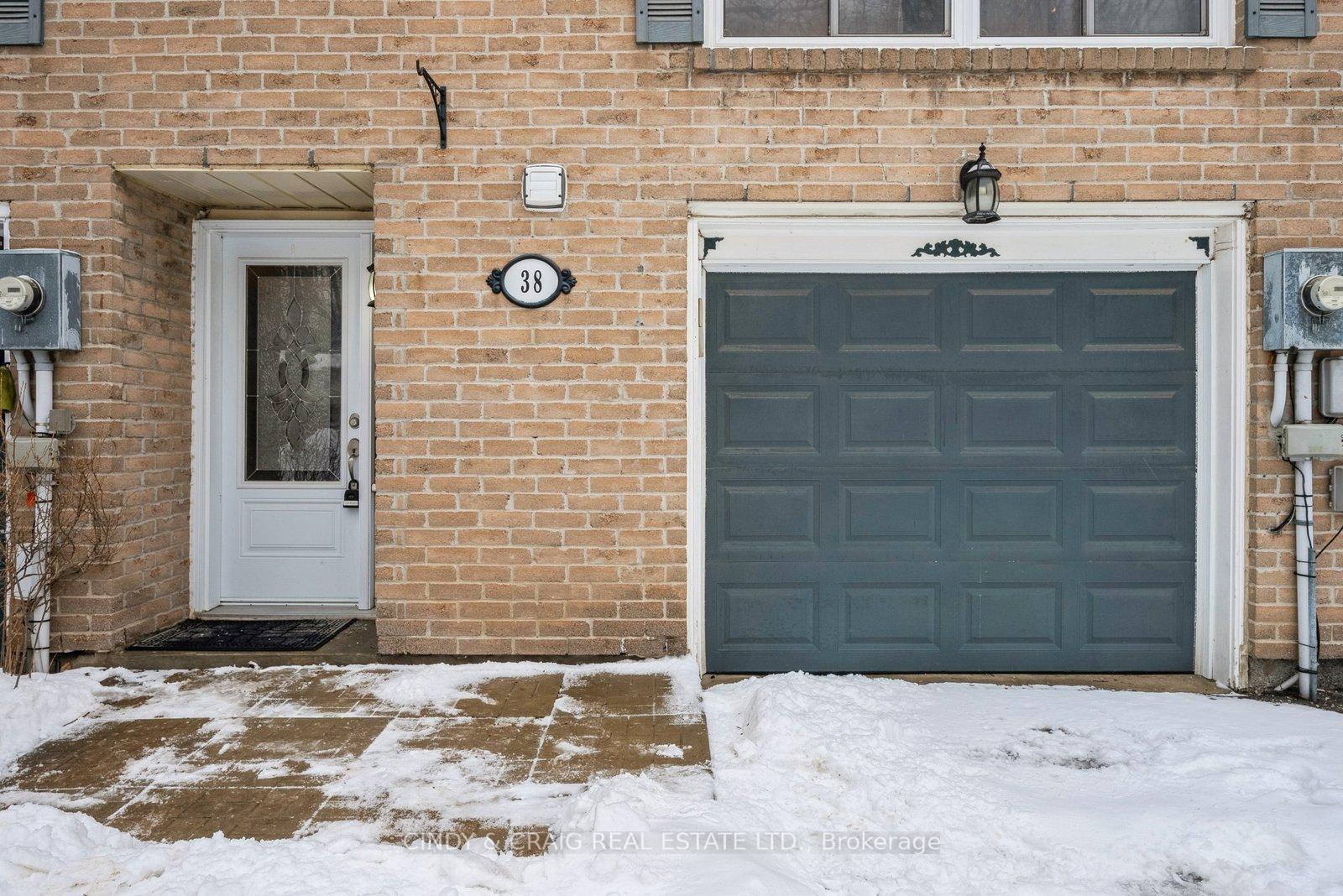 Photo 2 of Unit 38, 1133 Ritson Road, Oshawa, Centennial — HOMEH