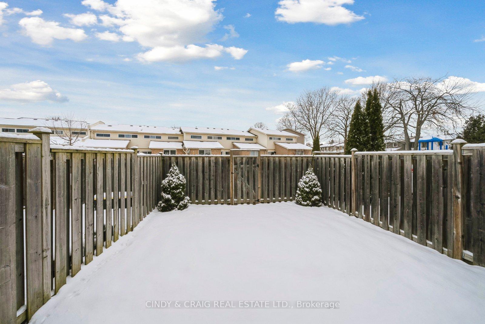 Photo 10 of Unit 38, 1133 Ritson Road, Oshawa, Centennial — HOMEH