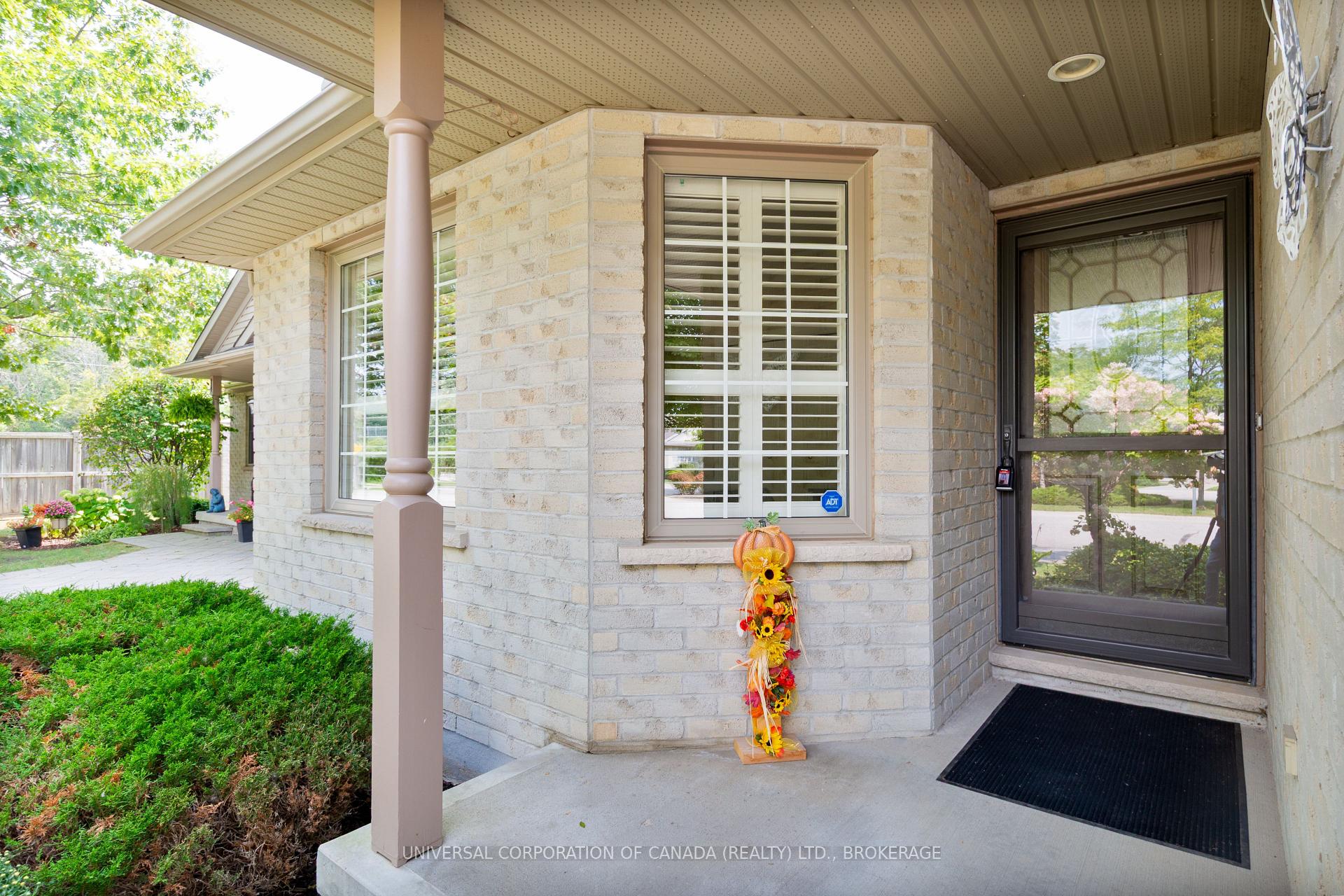 Photo 3 of Unit 2, 410 Burwell Road, St. Thomas — HOMEH