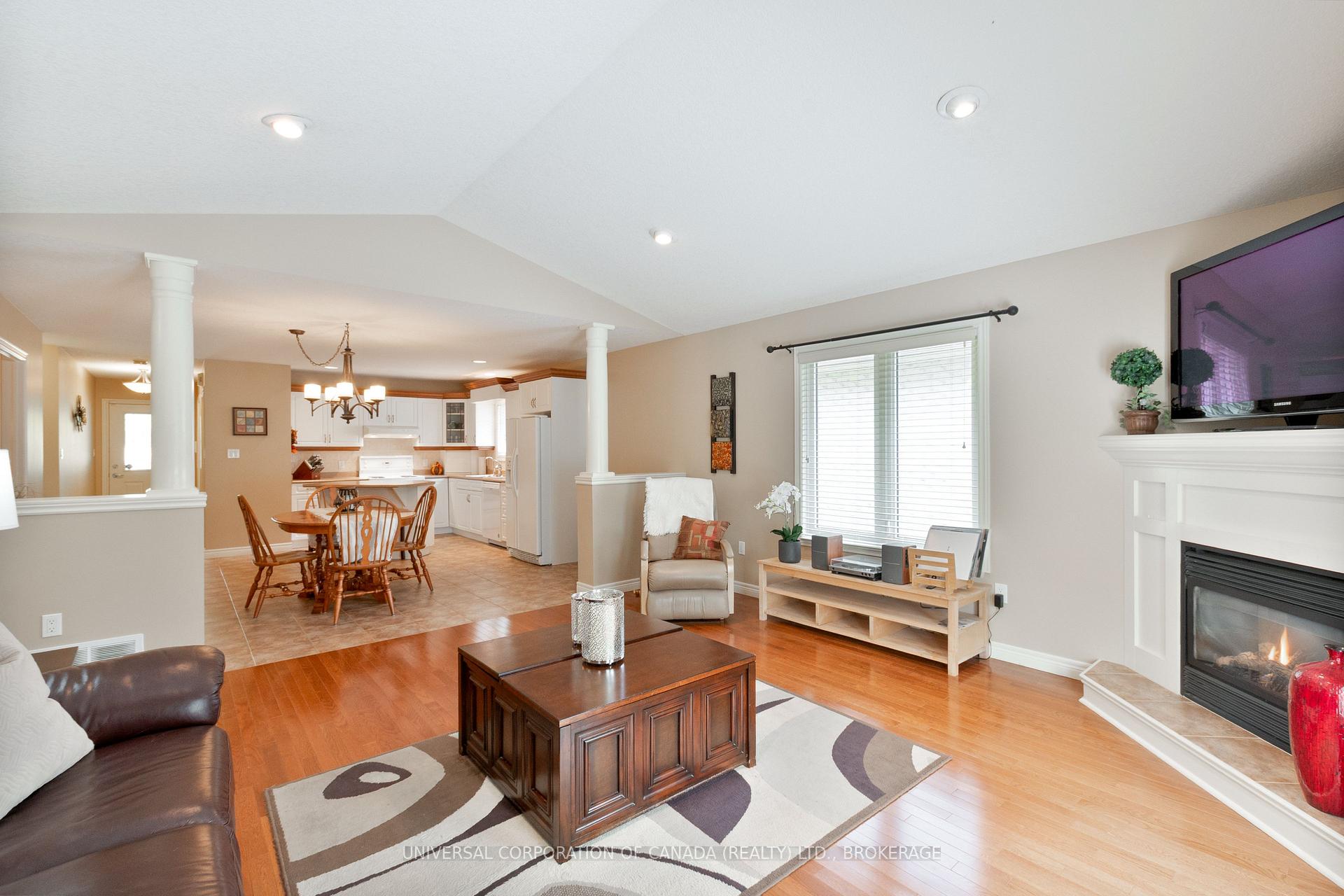 Photo 15 of Unit 2, 410 Burwell Road, St. Thomas — HOMEH