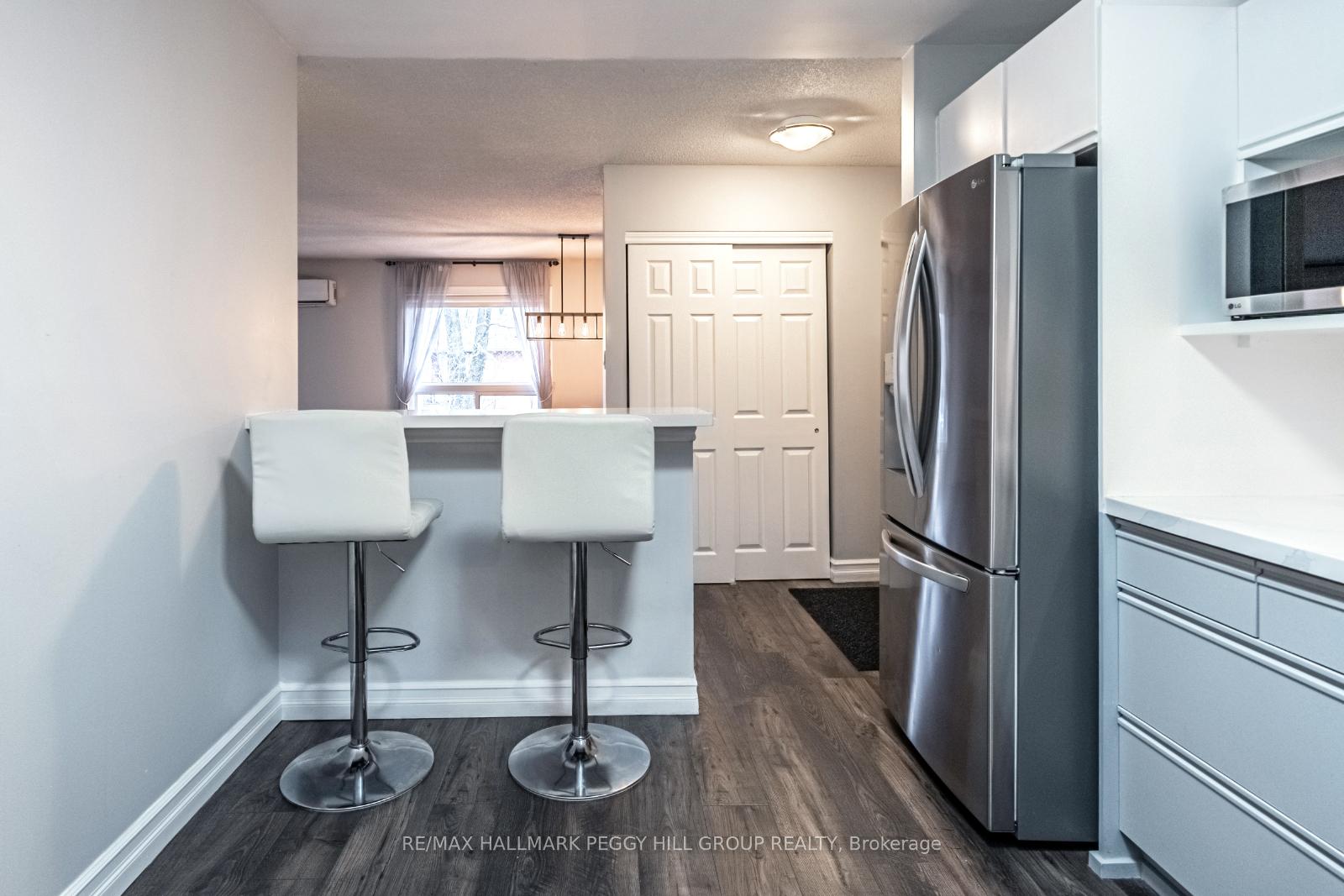 Photo 11 of Unit 303, 131 Clapperton Street, Barrie, Wellington — HOMEH