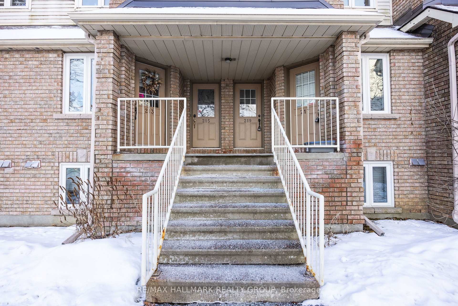 Photo 4 of Unit 34, 219 Briston Private, Ottawa, Hunt Club Park — HOMEH