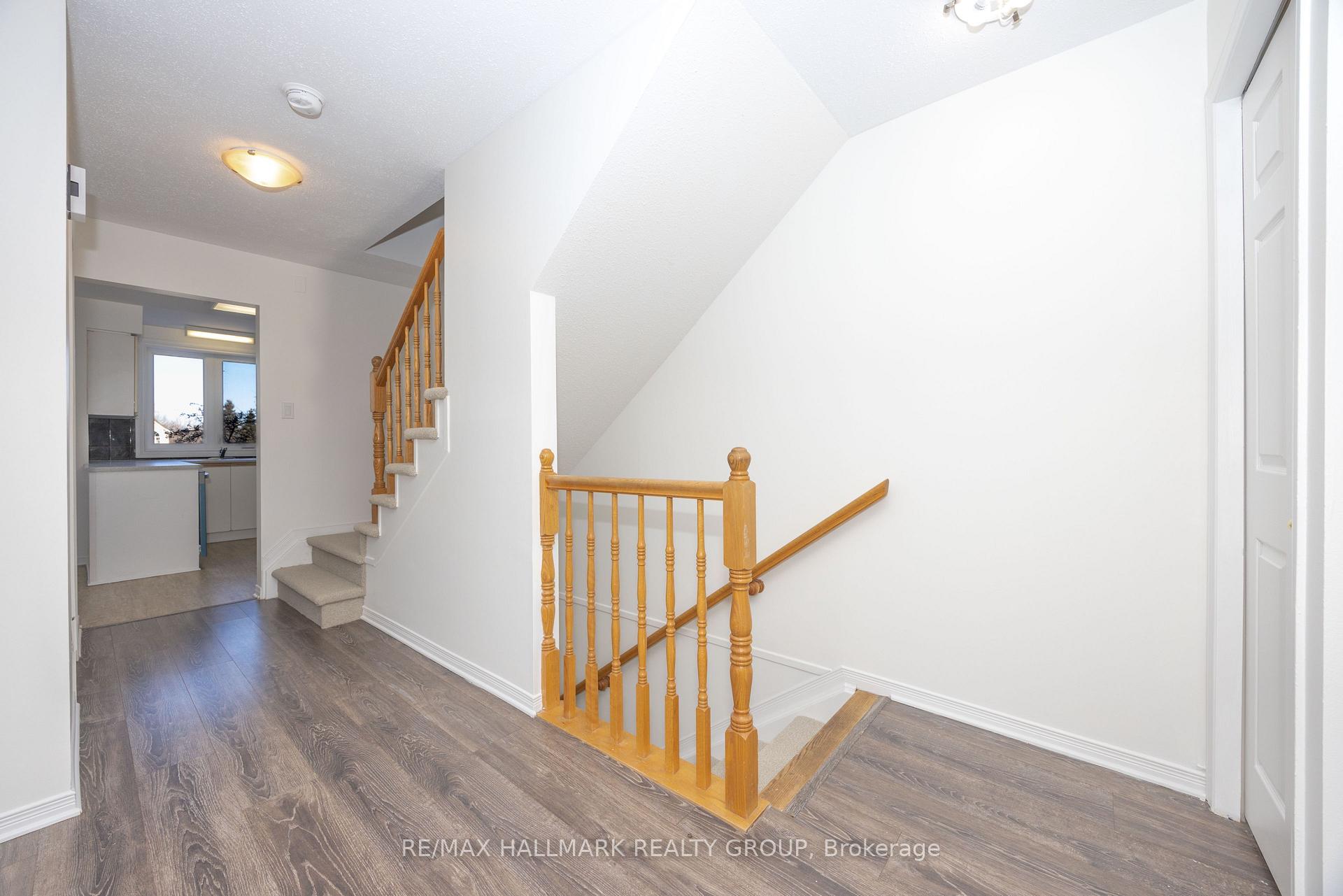 Photo 7 of Unit 34, 219 Briston Private, Ottawa, Hunt Club Park — HOMEH